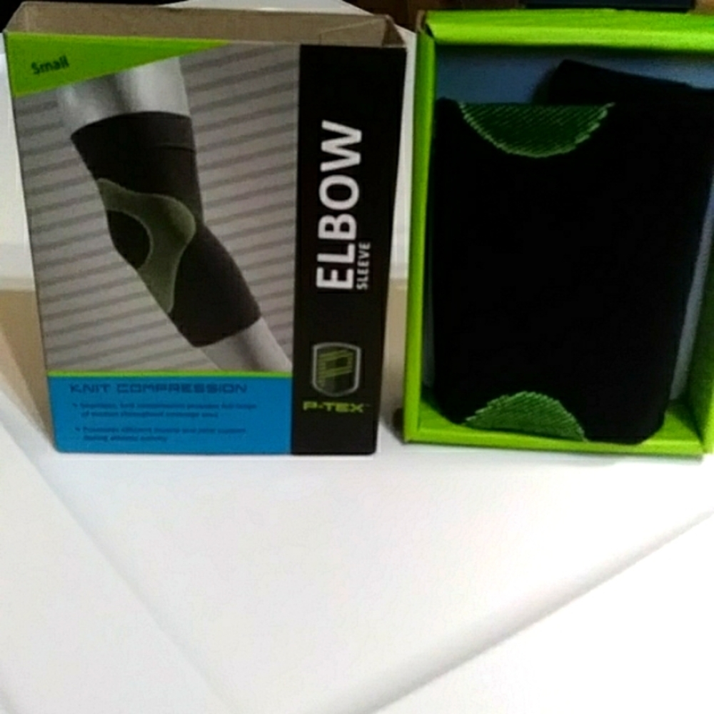 P-Tex Knit Compression Elbow Sleeve Black Small